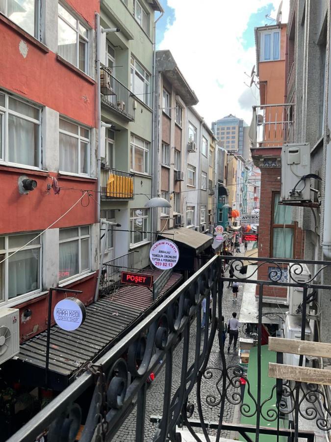 The Hub Hostel Istanbul Exterior photo